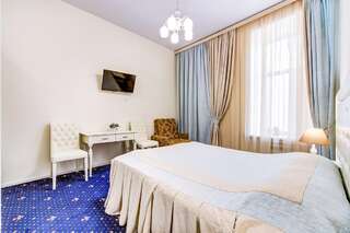 Гостиница Жан Поль Санкт-Петербург Улучшенный двухместный номер с 1 кроватью или 2 отдельными кроватями-14