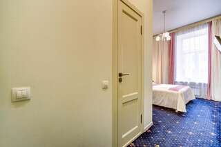 Гостиница Жан Поль Санкт-Петербург Двухместный номер Делюкс с 1 кроватью или 2 отдельными кроватями-34