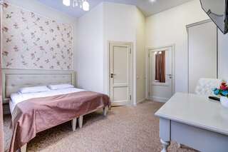 Гостиница Жан Поль Санкт-Петербург Двухместный номер Делюкс с 1 кроватью или 2 отдельными кроватями-17
