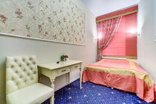 Гостиница Жан Поль Санкт-Петербург Двухместный номер Делюкс с 1 кроватью или 2 отдельными кроватями-26