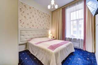 Гостиница Жан Поль Санкт-Петербург Двухместный номер Делюкс с 1 кроватью или 2 отдельными кроватями-33